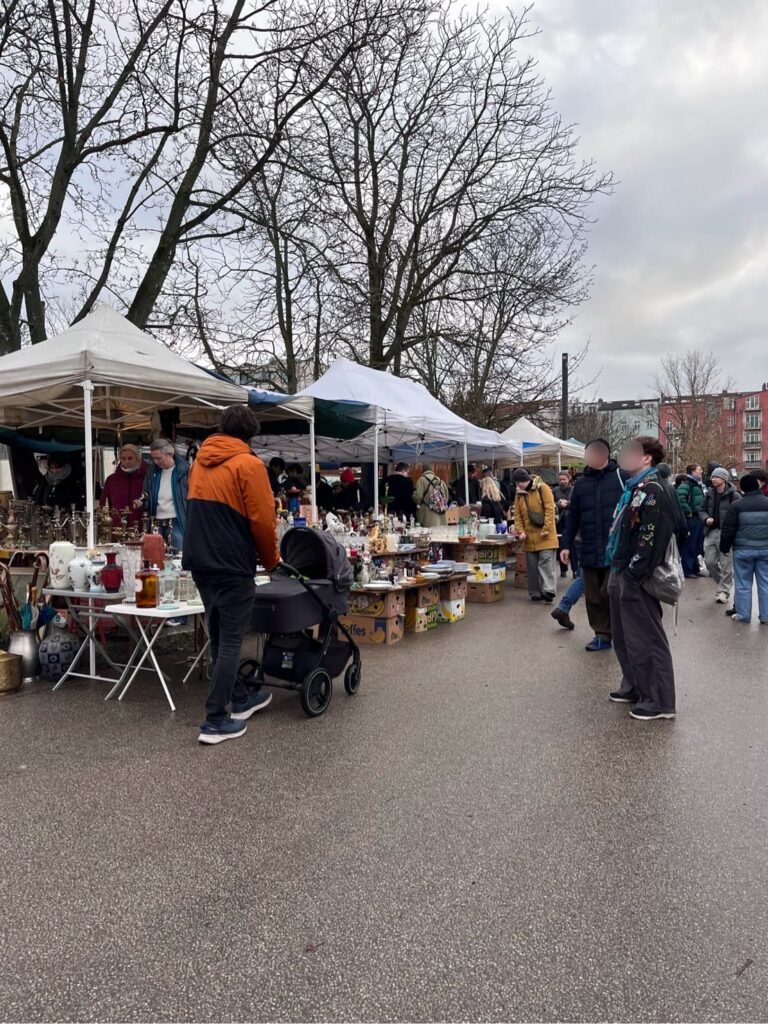 フリーマーケットの様子