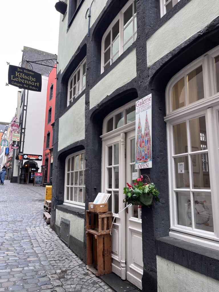 アートギャラリーの外観