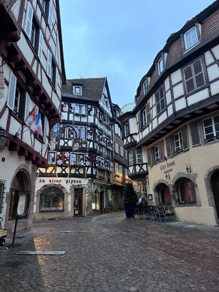 コルマールの朝の街並み