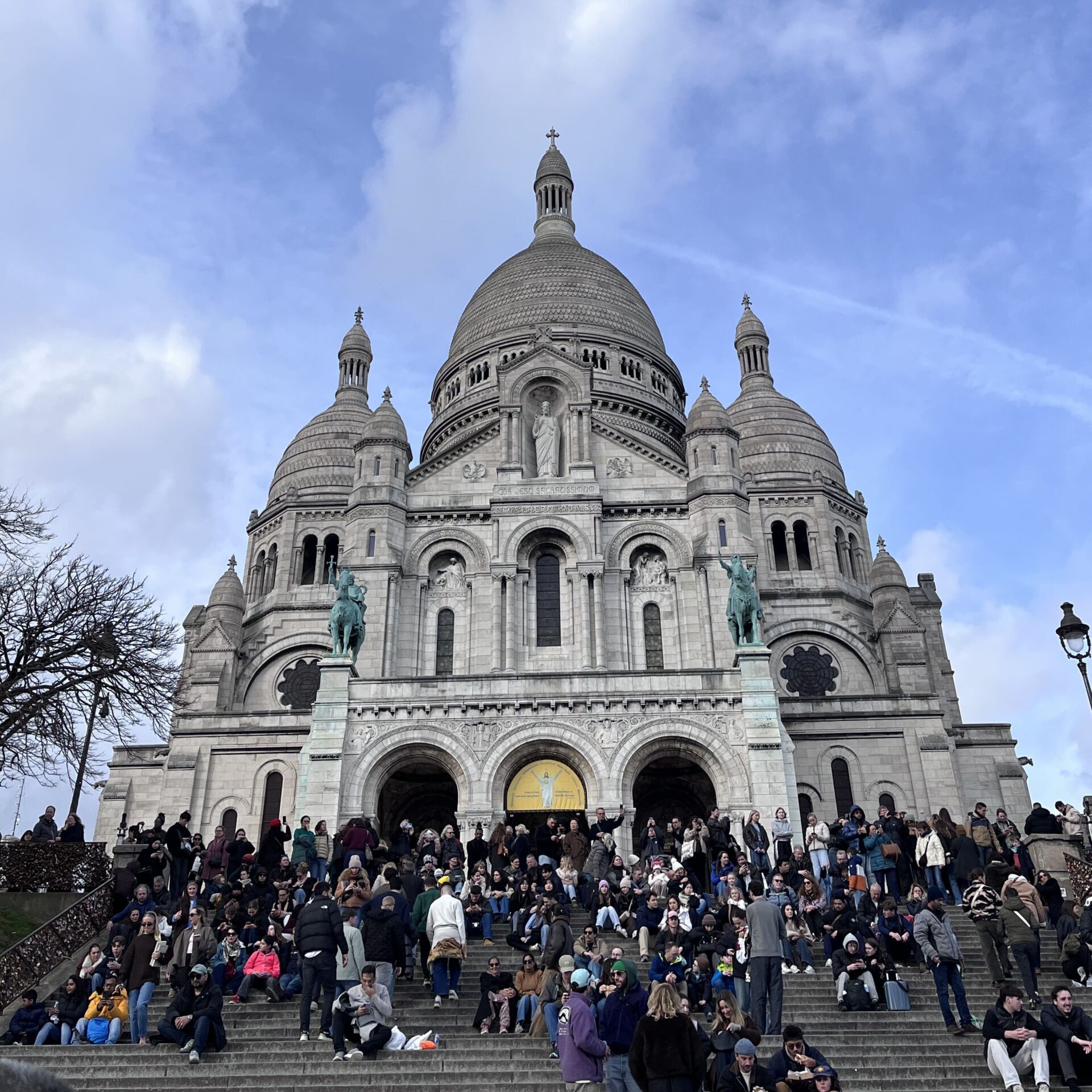 サクレ・クール寺院の外観