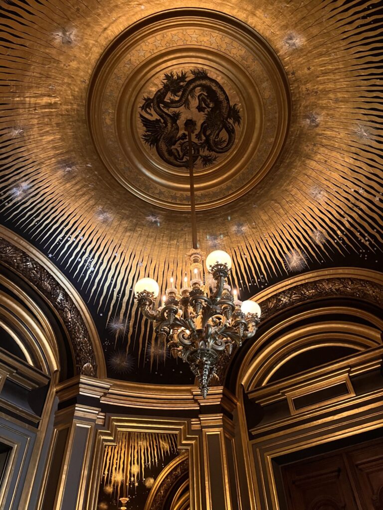 オペラガルニエの内観